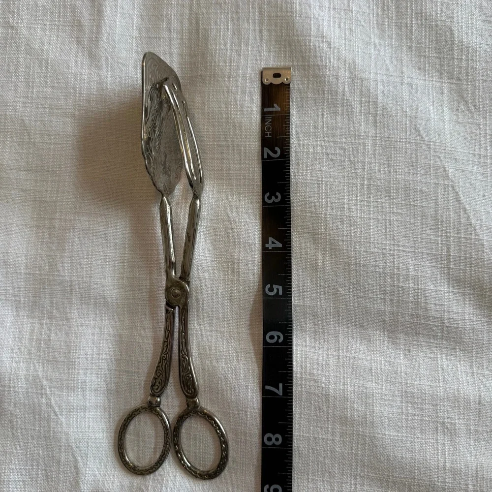 Vintage Silver Plated Scissor Pastry Tongs Floral Engraved EP Zinc Server 8.5